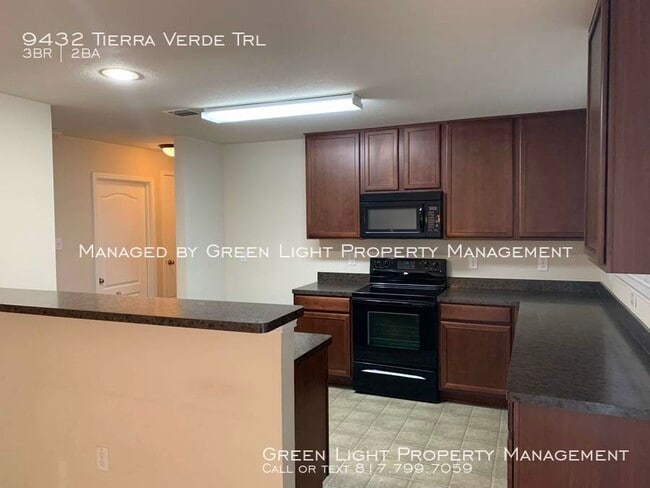 Building Photo - 9432 Tierra Verde Dr