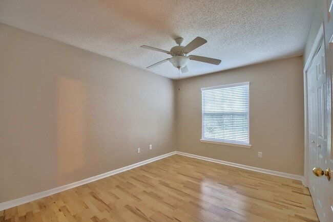 Building Photo - 3606 Cagney Dr