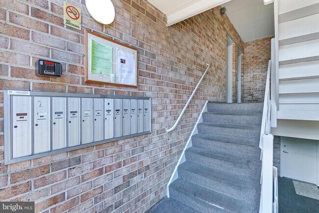 Building Photo - 3750 Bel Pre Rd