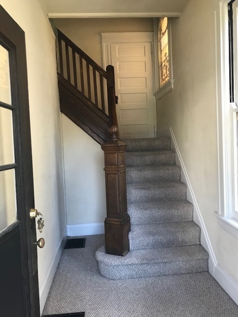 Stairs to 2nd floor - 3530 Shaw Ave
