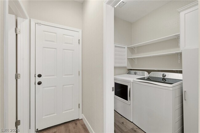 Building Photo - 6840 Sumatra St