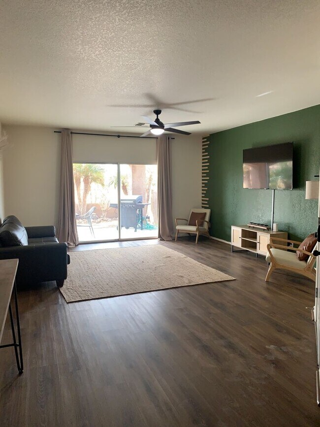 Building Photo - Community Beach and Boat Launch