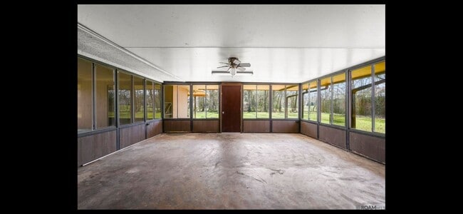 Building Photo - 14522 Chimneywood Ave