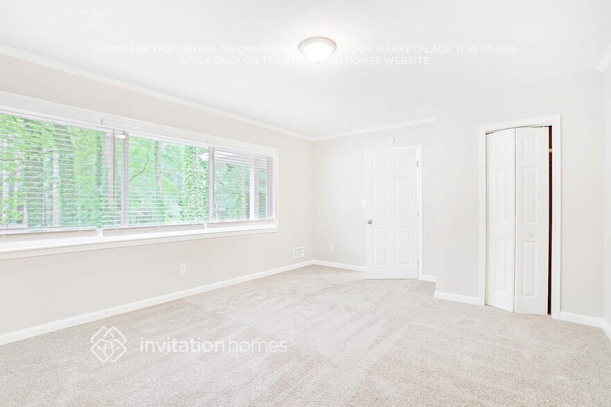 Building Photo - 1499 Mill Acres Dr SW