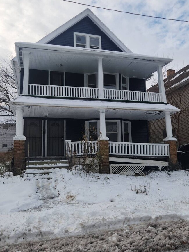 Building Photo - 12514 Locke Ave