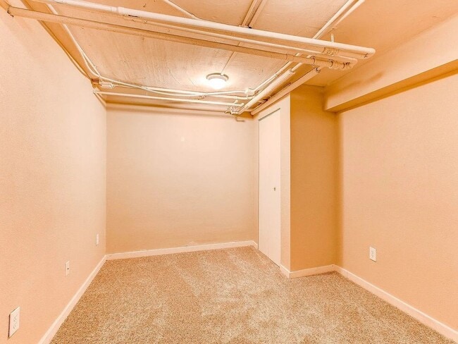 Building Photo - Charming Cheesman Park Duplex | 2 Bed / 2 Bath | Large Yard + Deck