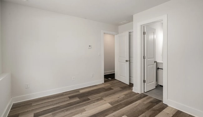 Building Photo - 3165 Dogwood Dr