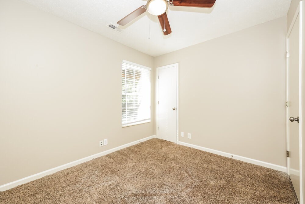 Building Photo - 5712 Cedar Ash Crossing