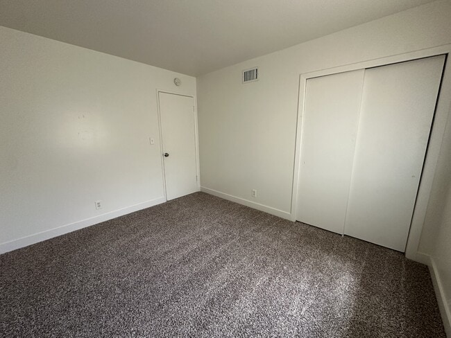 Building Photo - 4080 Locust St