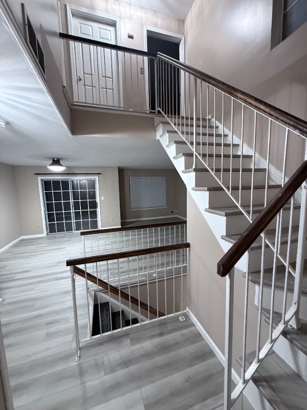 Building Photo - 708 Stony Brook Way