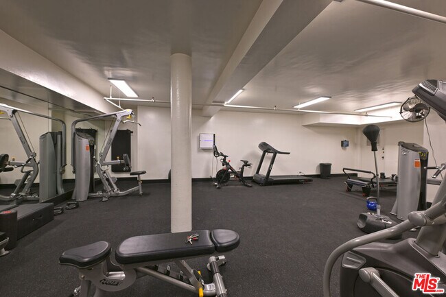 Building Photo - 11750 Sunset Blvd