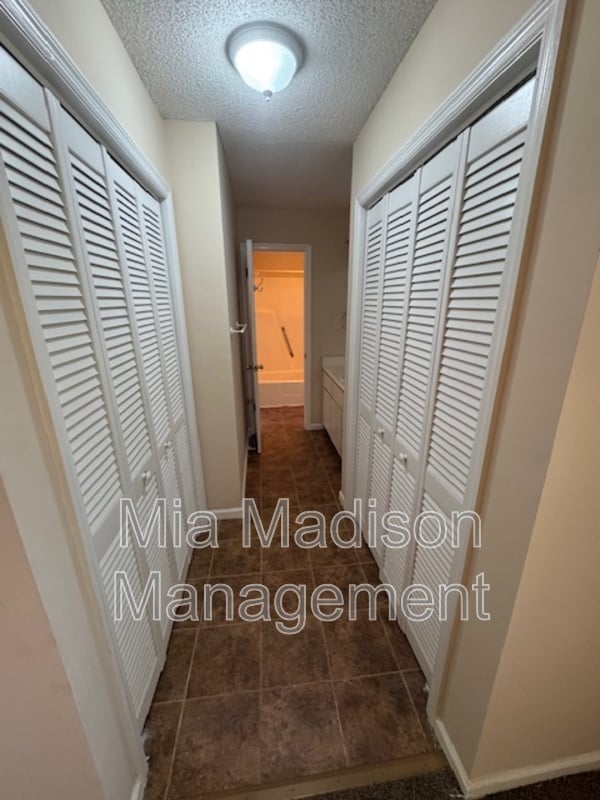 Building Photo - 130 Windmill Ln