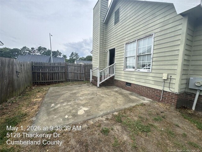 Building Photo - 5128 Thackeray Dr