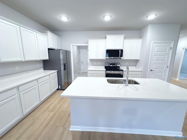 Building Photo - 311 Cornstalk Cir