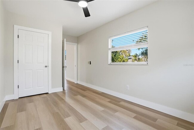 Building Photo - 1801 62nd Terrace S