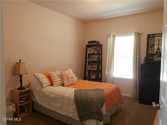 Building Photo - 5807-5807 Redstone Pass Ct