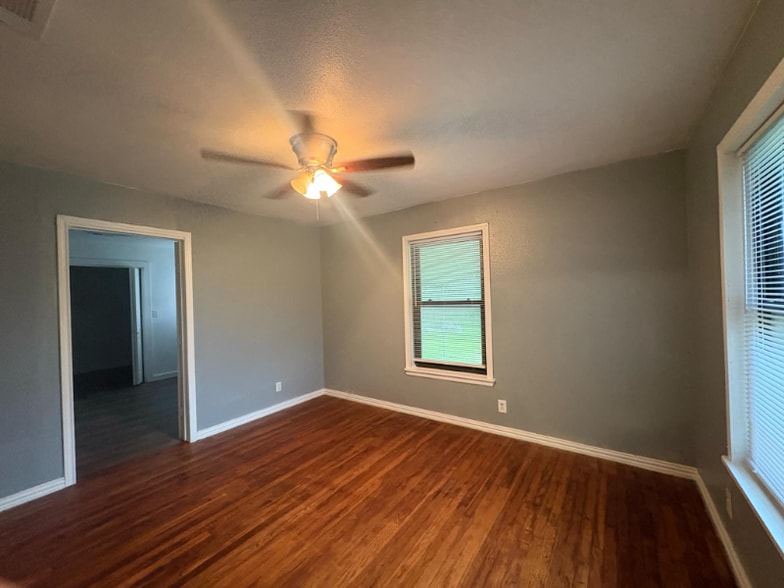 Building Photo - 2998 Co Rd 658