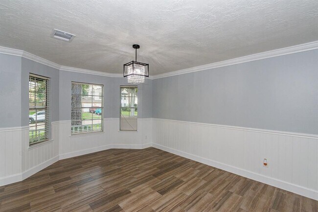 Building Photo - 8611 Spruce Mill Dr
