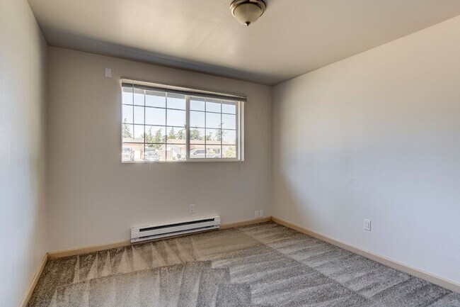 Building Photo - Single Level Pet Friendly Home near Ft. Nu...