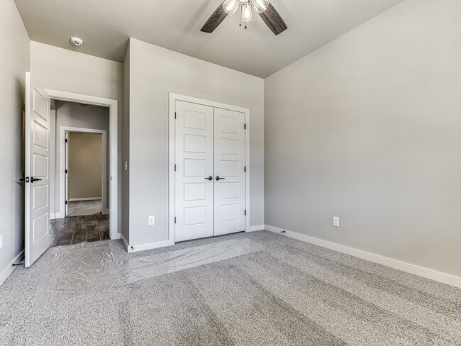 Building Photo - 14517 Chambord Dr