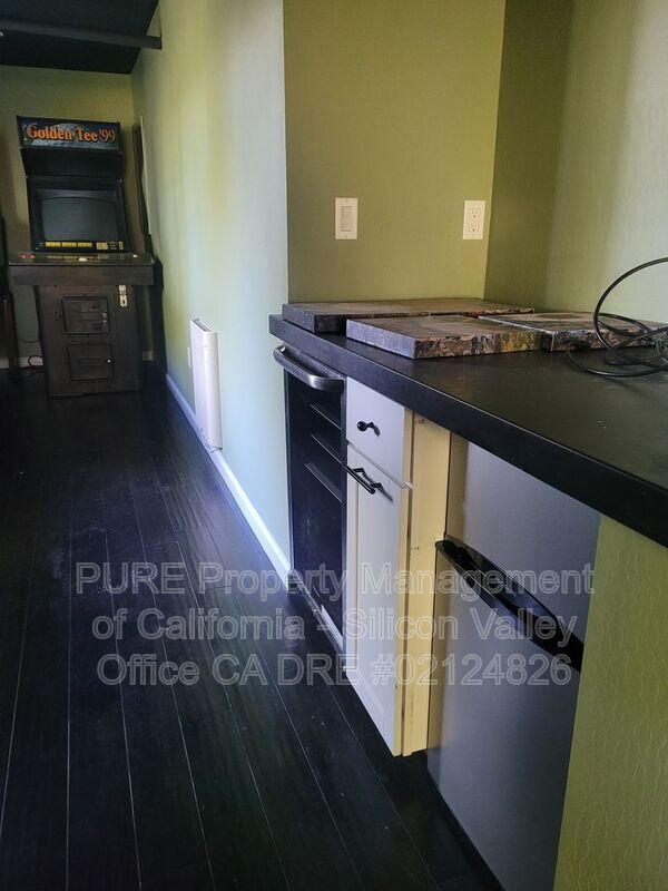 Building Photo - 24791 Northcrest Ln