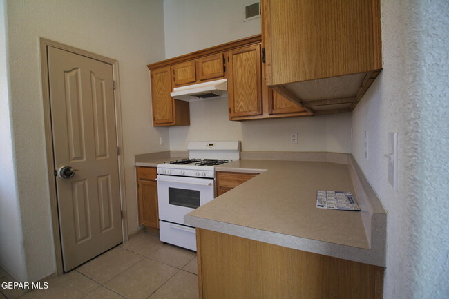 Building Photo - 14009 Robert Ituarte Dr