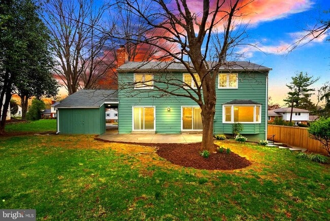Building Photo - 7109 Davis Ct