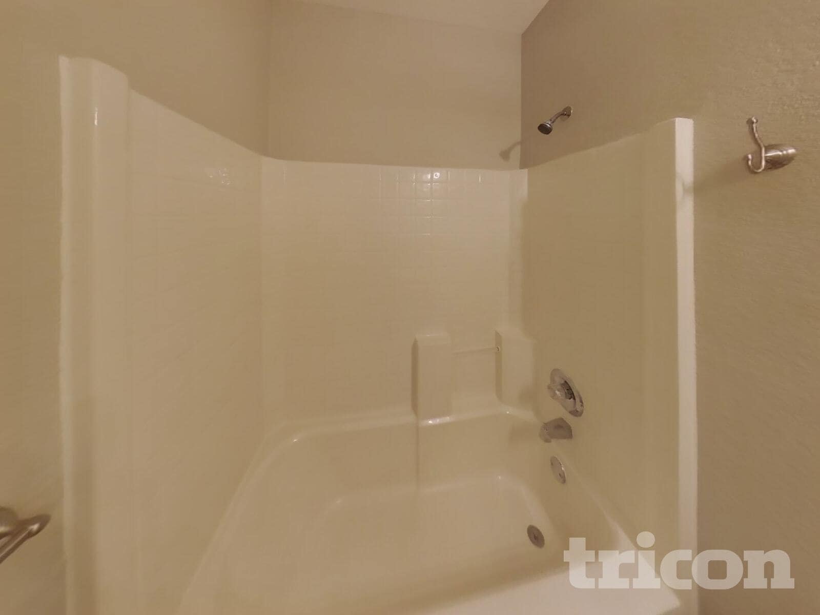 Building Photo - 925 Buffalo Springs Dr