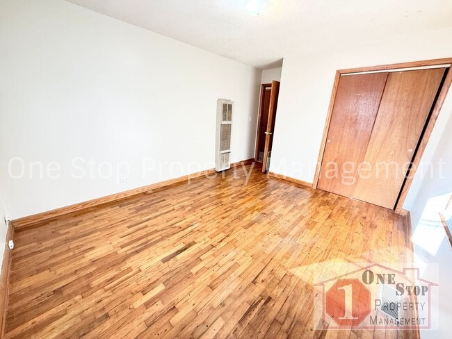 Building Photo - 3-Bedroom, 1.75-Bathroom home in Independence