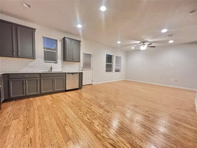 Building Photo - 13002 Carswell St