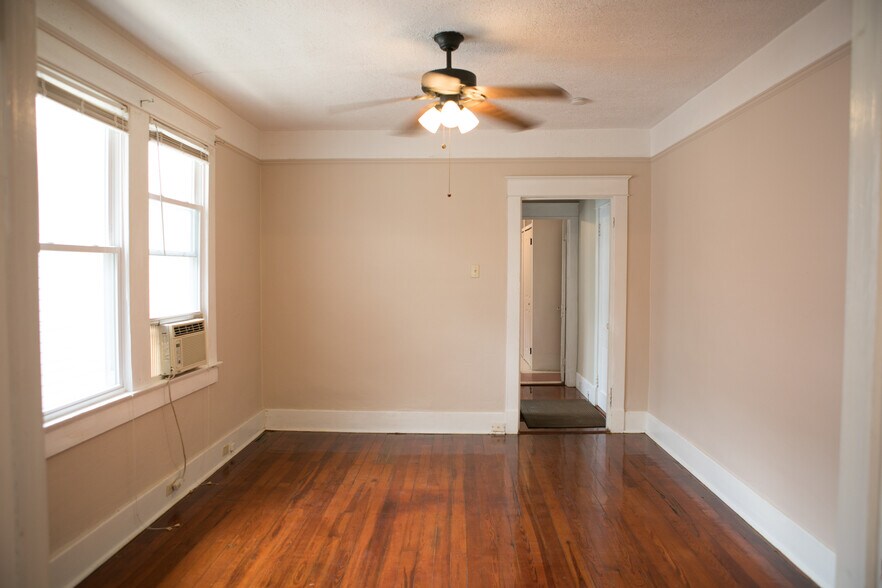 Building Photo - 502 Passera Ct