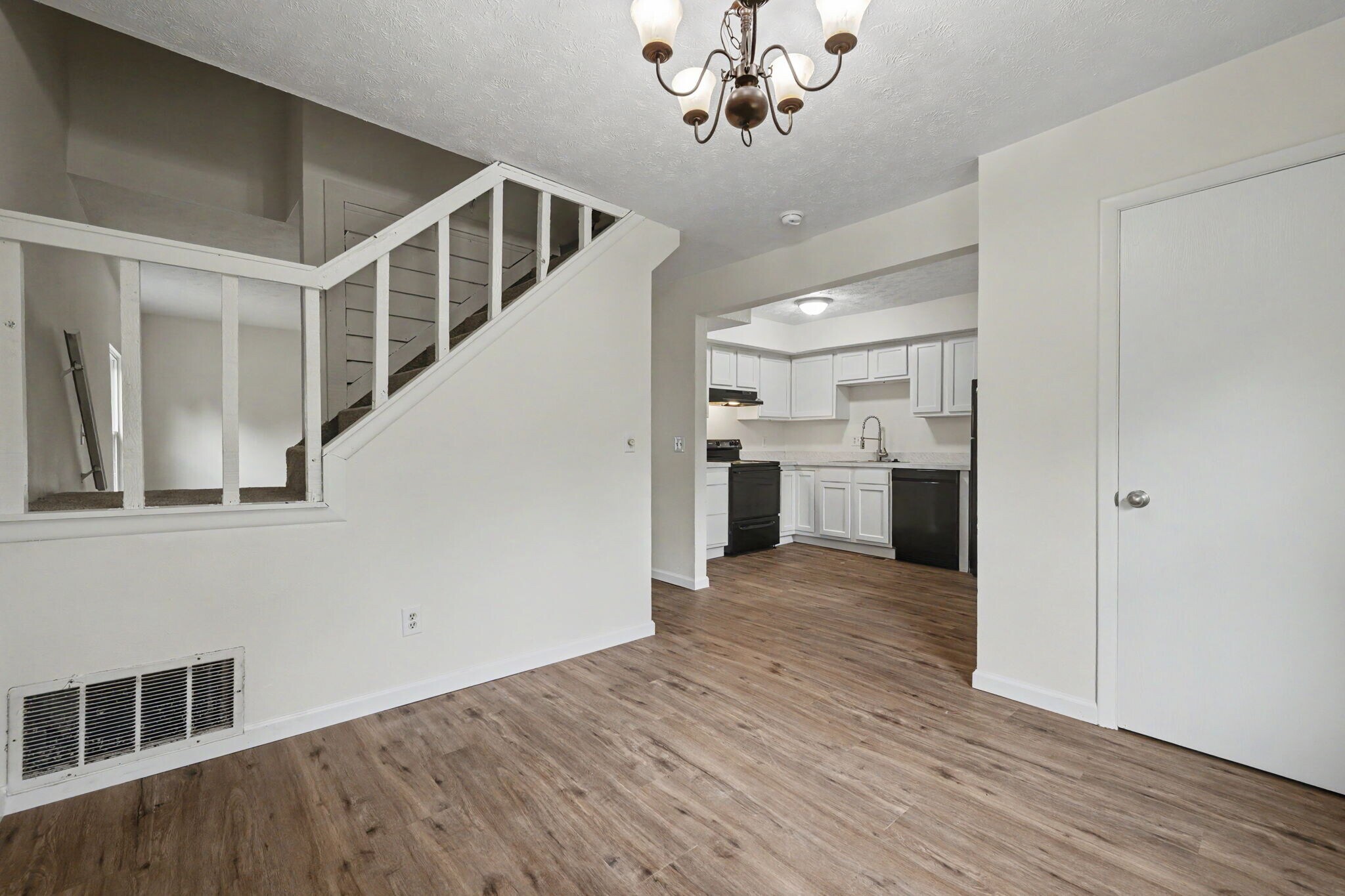 Building Photo - 7711 Brams Hill Dr
