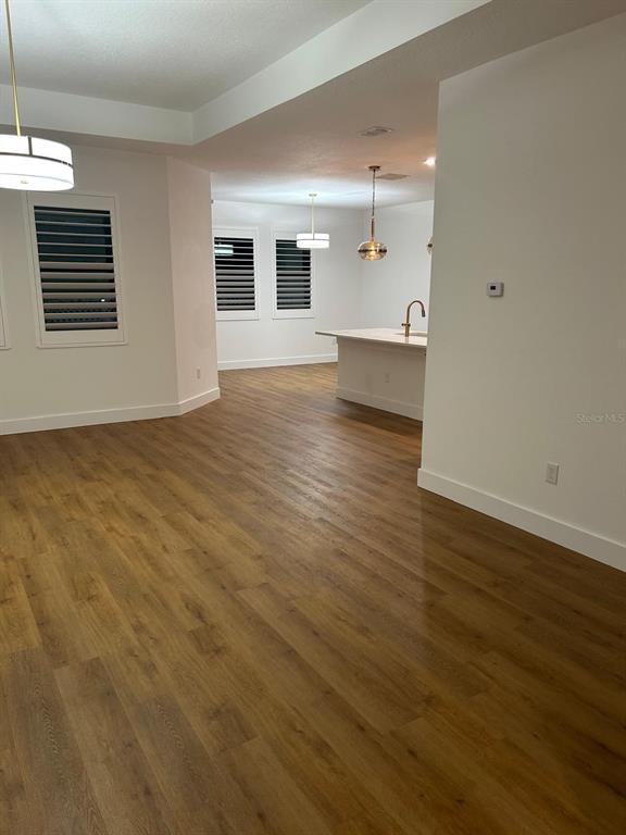 Building Photo - 7591 Purple Finch St