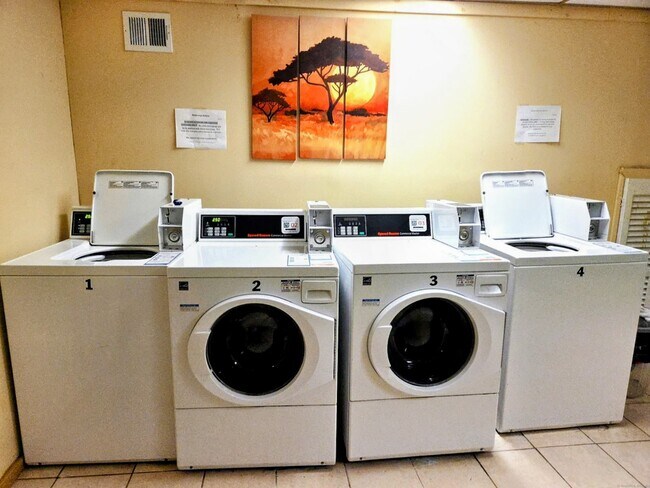 Building Photo - 26 Prospect St