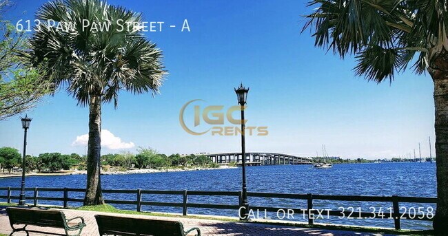 Building Photo - 613 Paw Paw St