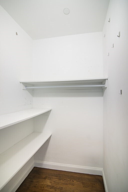 Building Photo - 757 Washington St