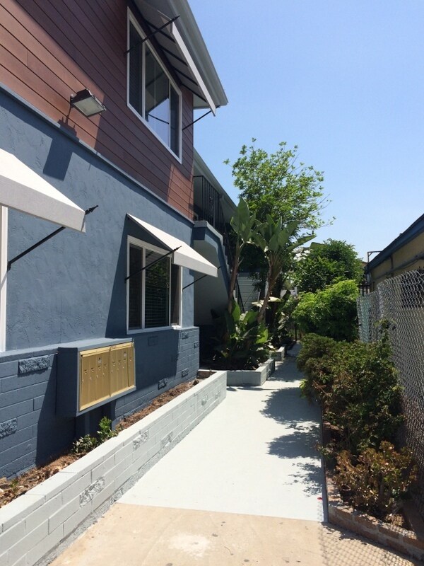 Building Photo - Talmadge 1 bedroom beauty!!  4459 1/2 52nd Street, San Diego CA 92115