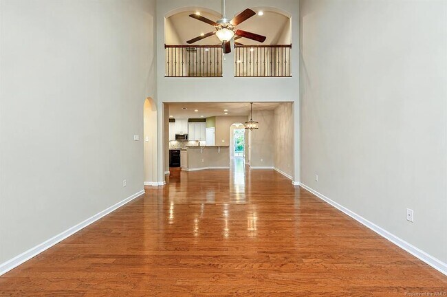 Building Photo - 4046 Coronation