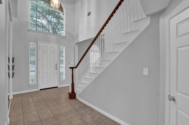 Building Photo - West Allen Beauty.  Ready to GO