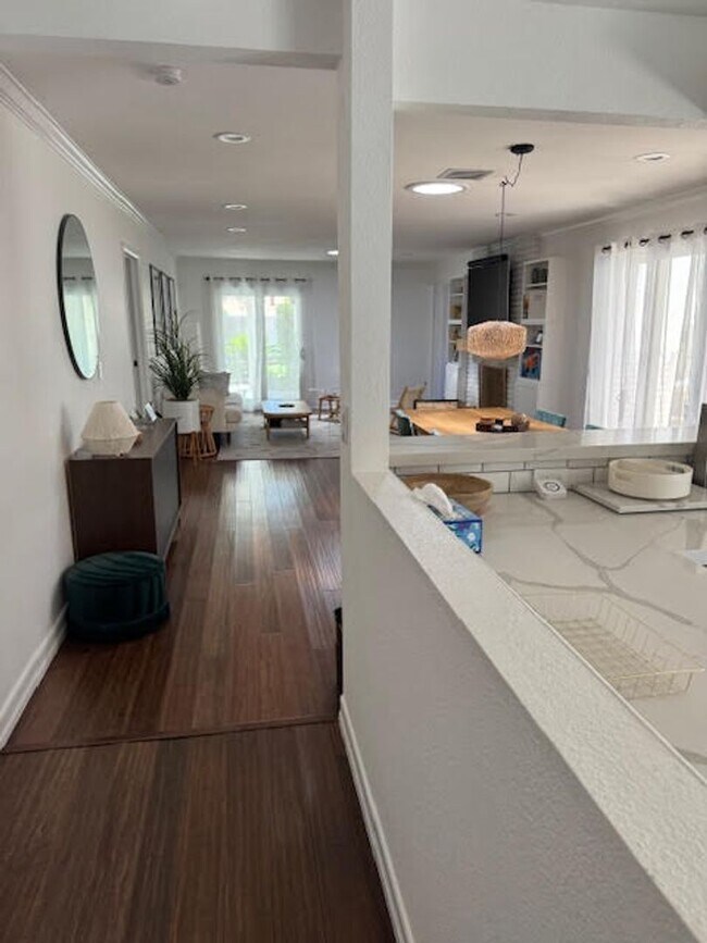 Building Photo - FULLY FURNISHED Home in Spanish Oaks!!