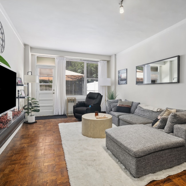 Luxurious UES Living Room - The Ashford NYC