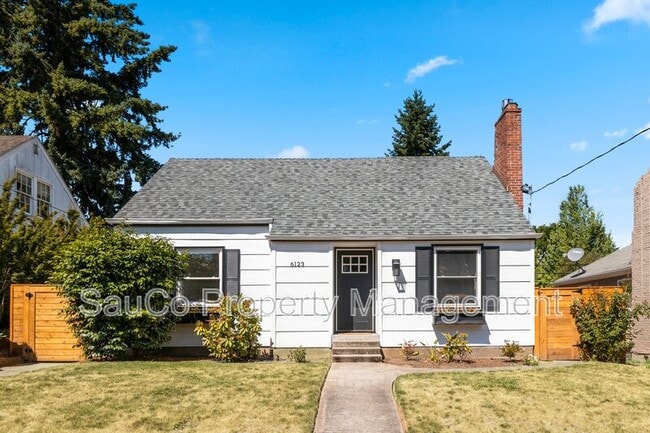 Building Photo - 6123 NE 25th Ave