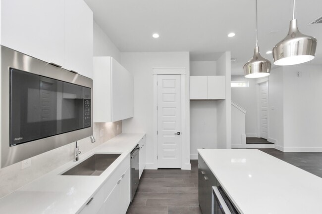 Building Photo - 4721 Independence Hts Ln