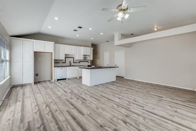 Building Photo - 10429 Aransas Dr