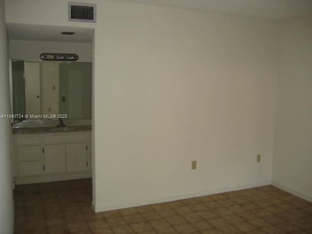 Building Photo - 8830 SW 123rd Ct