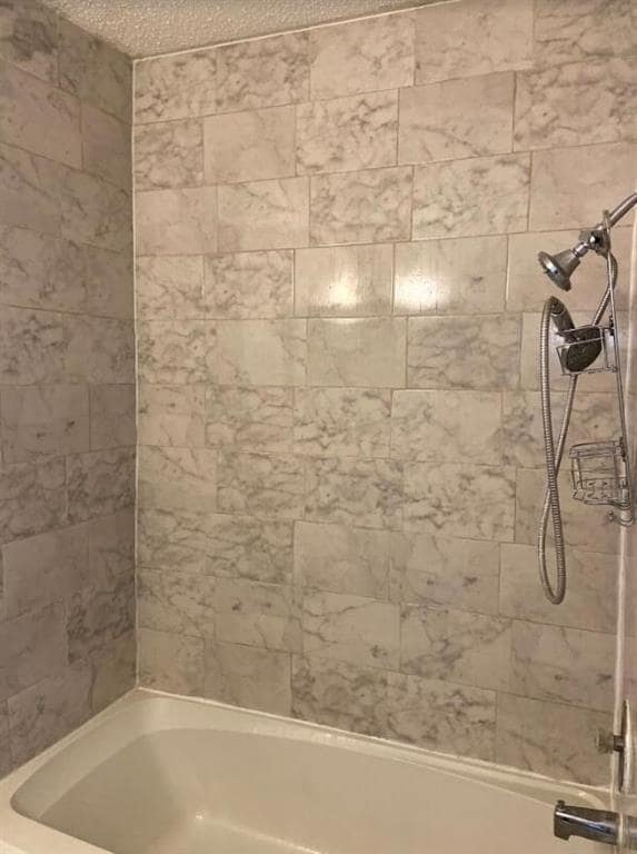 Building Photo - 12103 Sunderland Dr