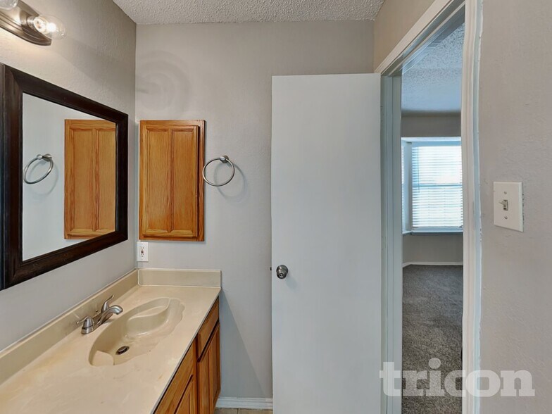 Building Photo - 3128 Owen Ln