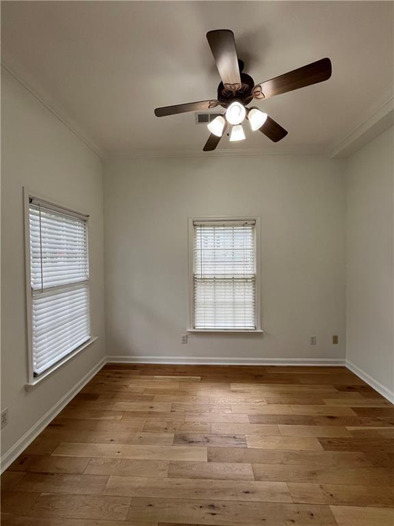 Building Photo - 889 Crew St SW