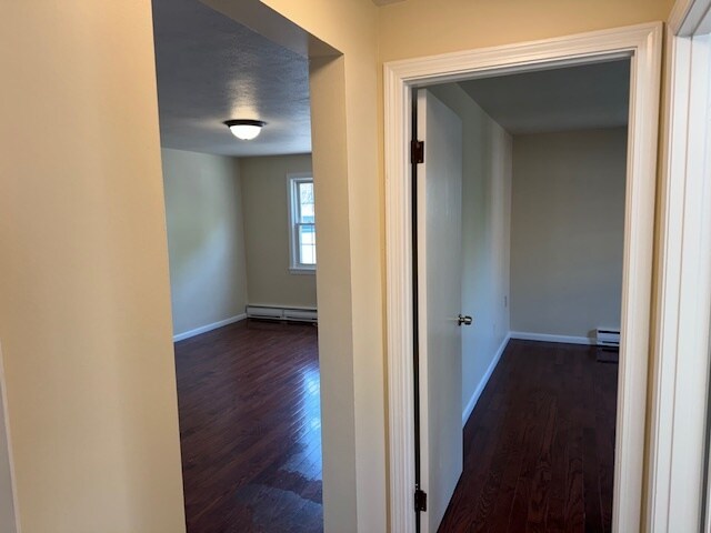 Building Photo - 17 Sinai Cir