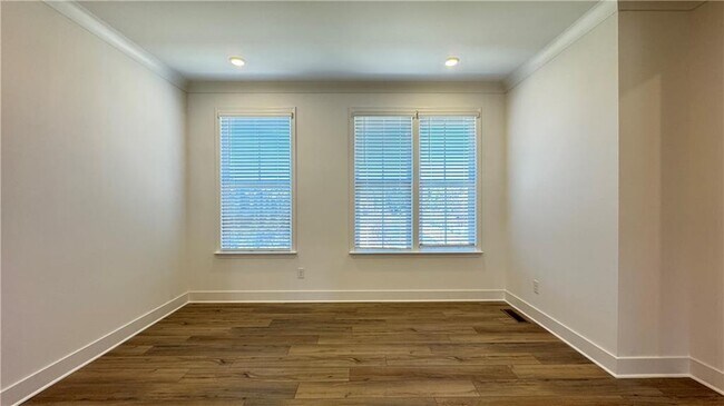 Building Photo - 100 Agnew Wy